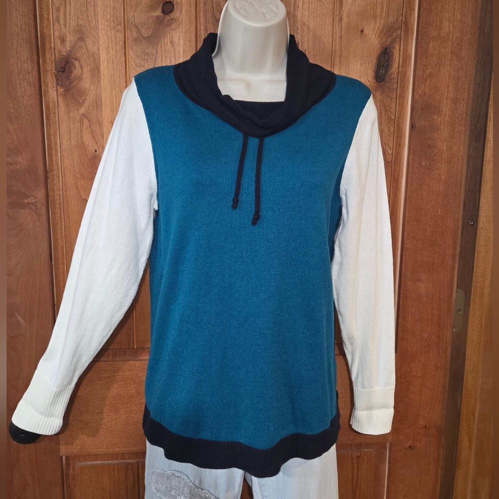 Talbots Teal Navy & White‎ Cowl Neck Sweater